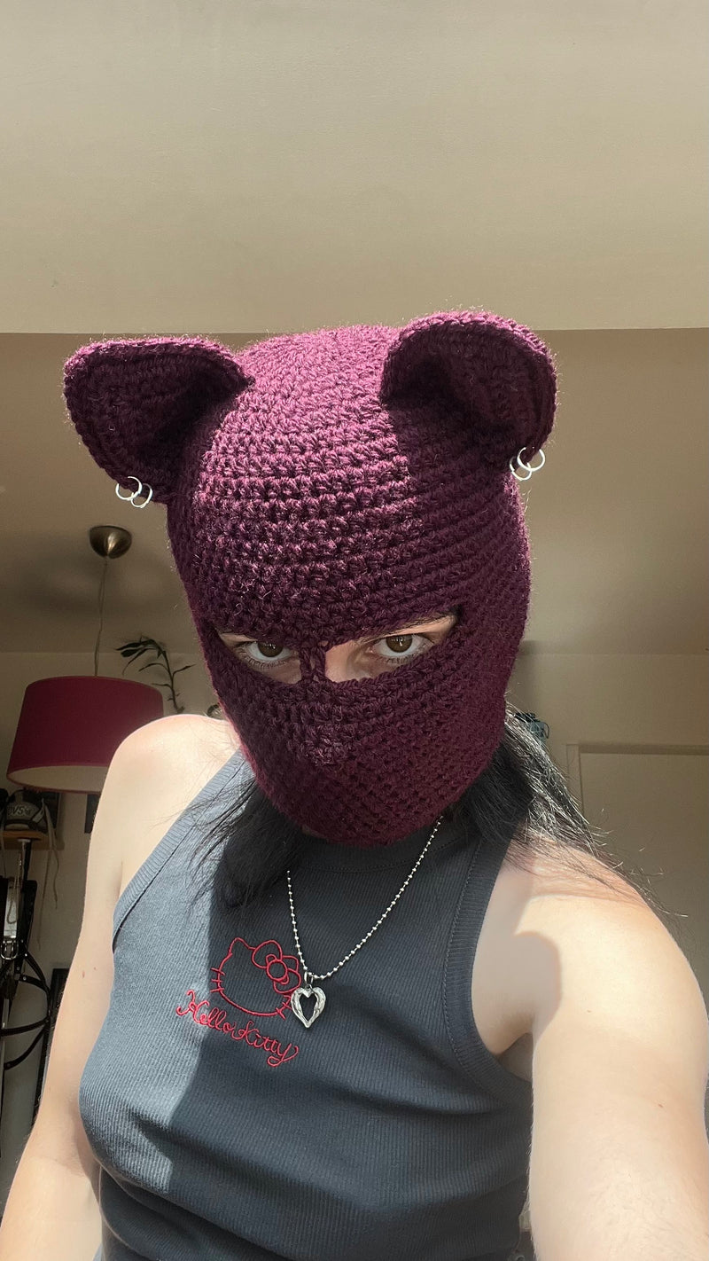 Feline crochet balaclava°