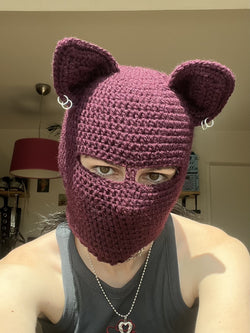 Feline crochet balaclava°